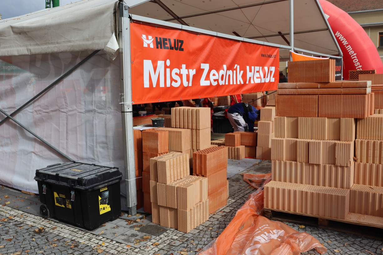 Mistr zedník HELUZ 2026