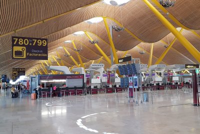 Halové a velkorozponové konstrukce - Letiště Adolfa Suáreze - Madrid (Španelsko)